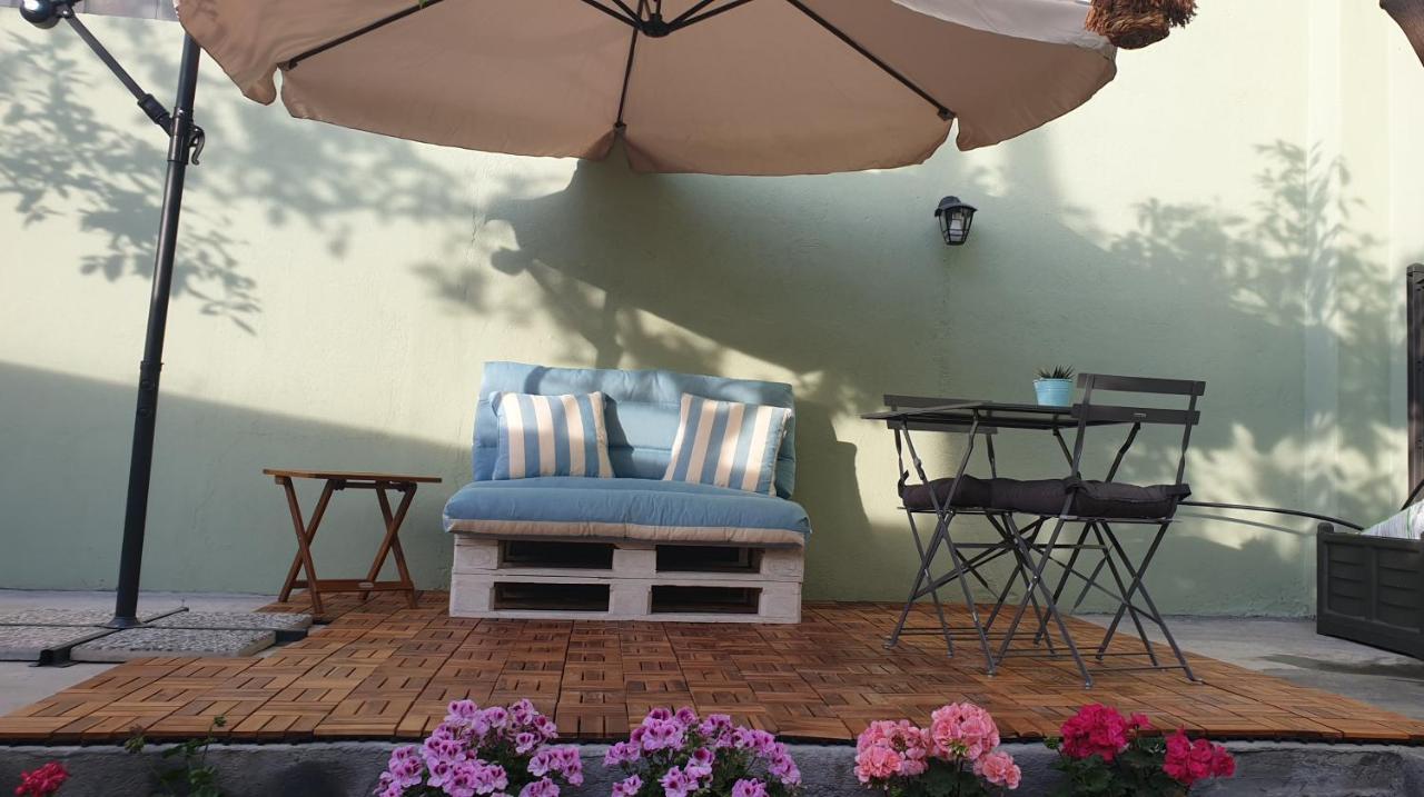 Smile - Appartamento Con Giardino Cagliari Exterior photo